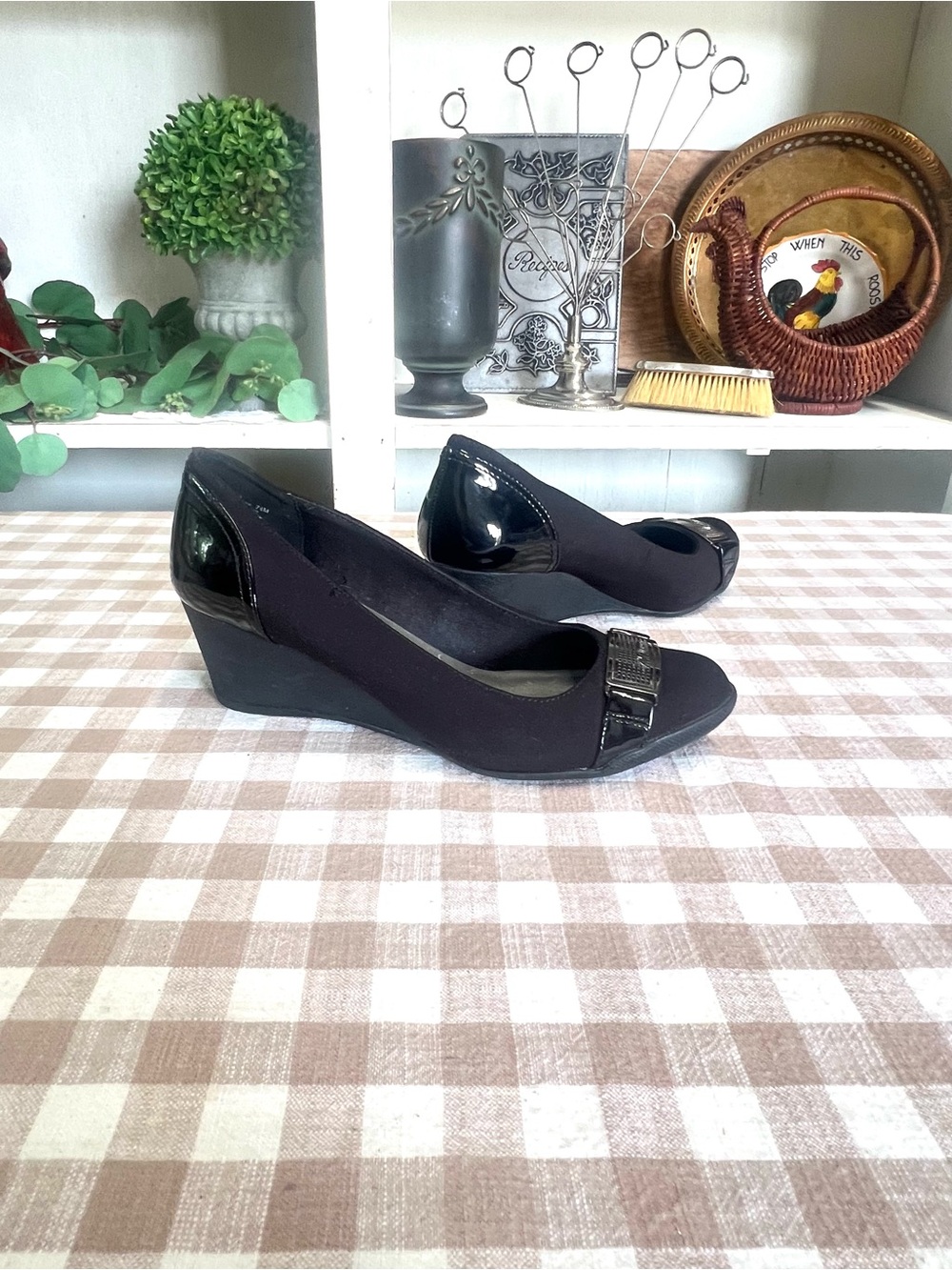 Anne Klein black wedge shoes 7.5